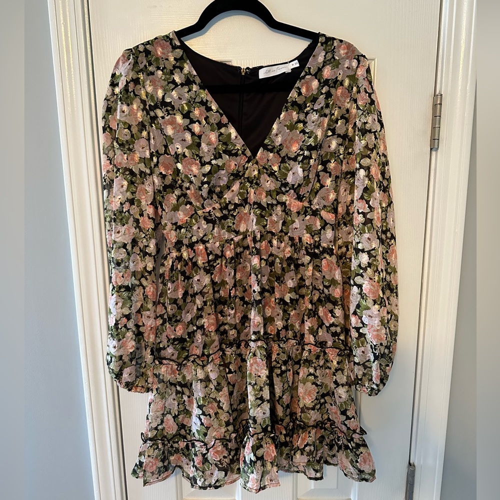 All In Favor Black Floral Mini Dress Long Sleeve NWT Medium